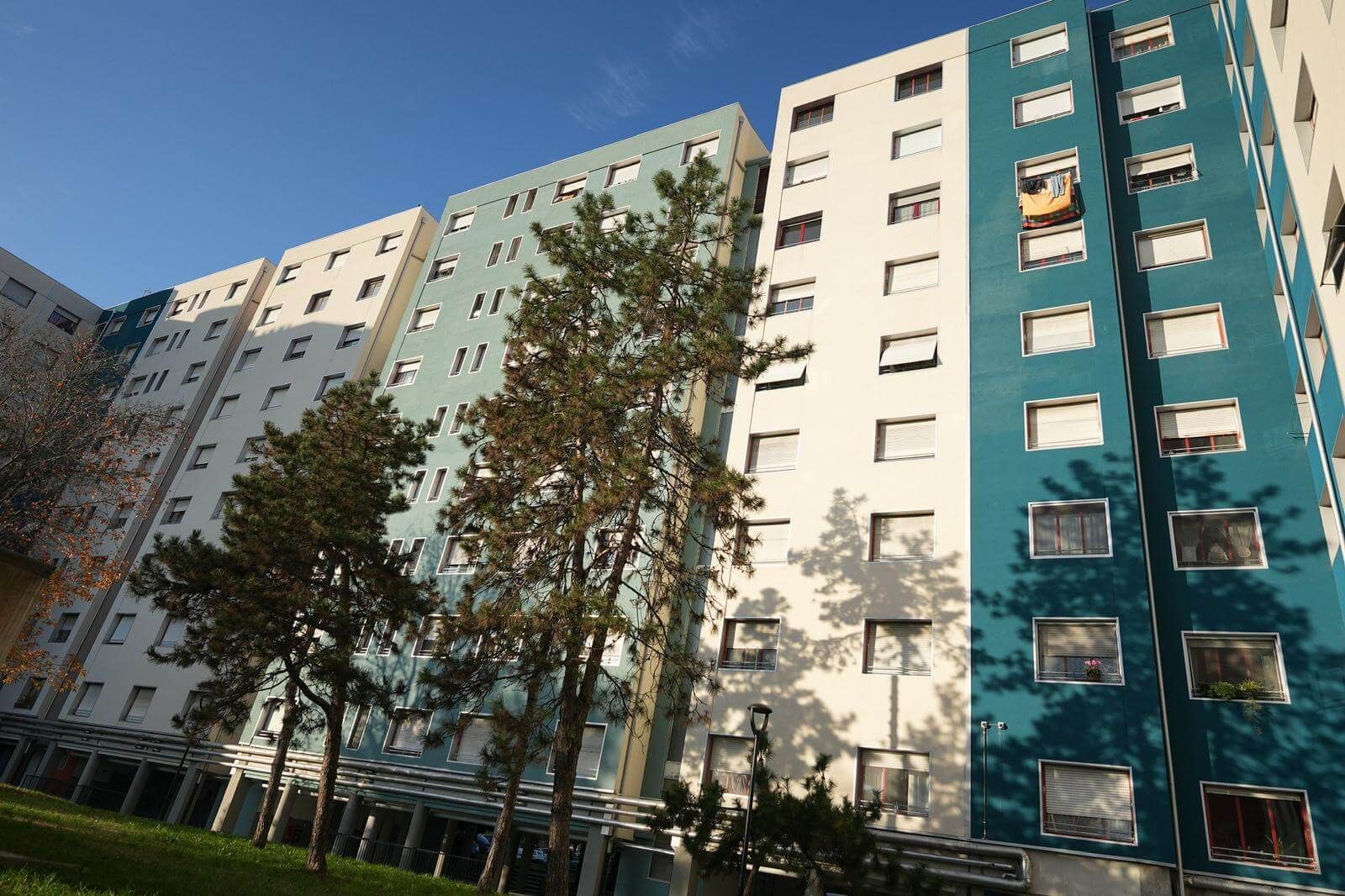 Edifici riqualificati nel quartiere Zama Salomone di Milano